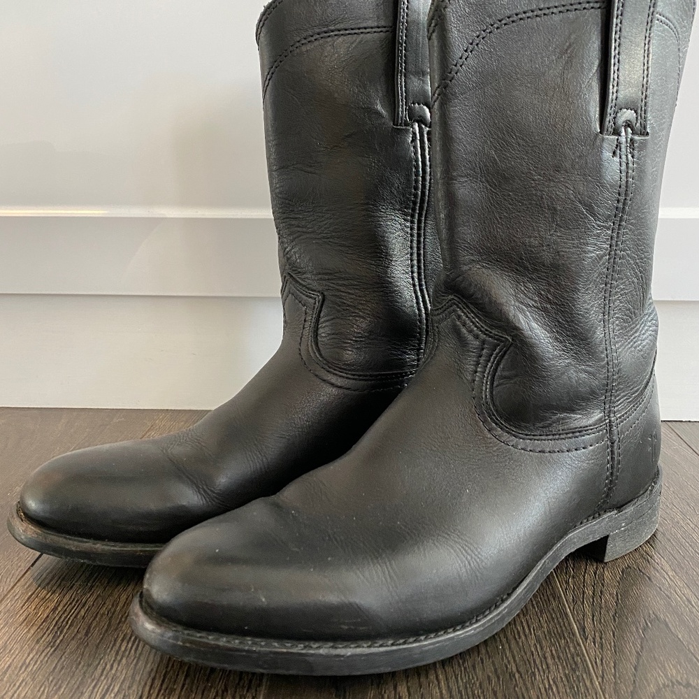 Frye Boots Black Leather Boots Size 9M US